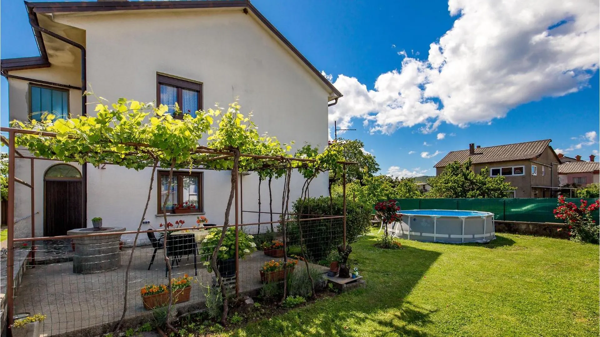 Gorgeous Apartment In Drazice With Kitchen